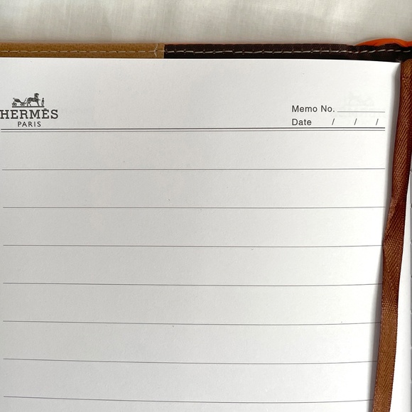 Hermes VIP Orange Notebook with Pen - Picture 7 of 11